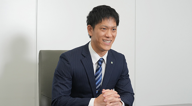 営業部営業企画課 インタビュー